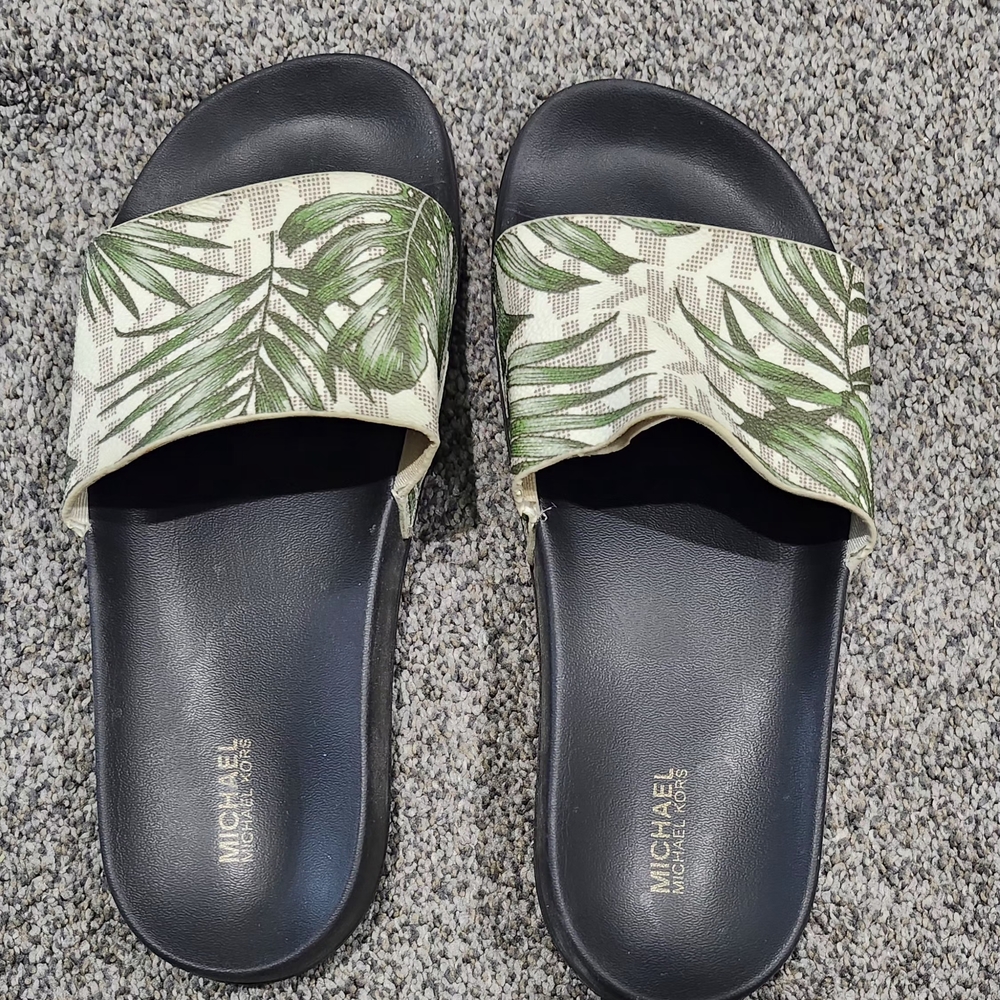 Michael Kors Black and Cream Leaf Slide Sandals